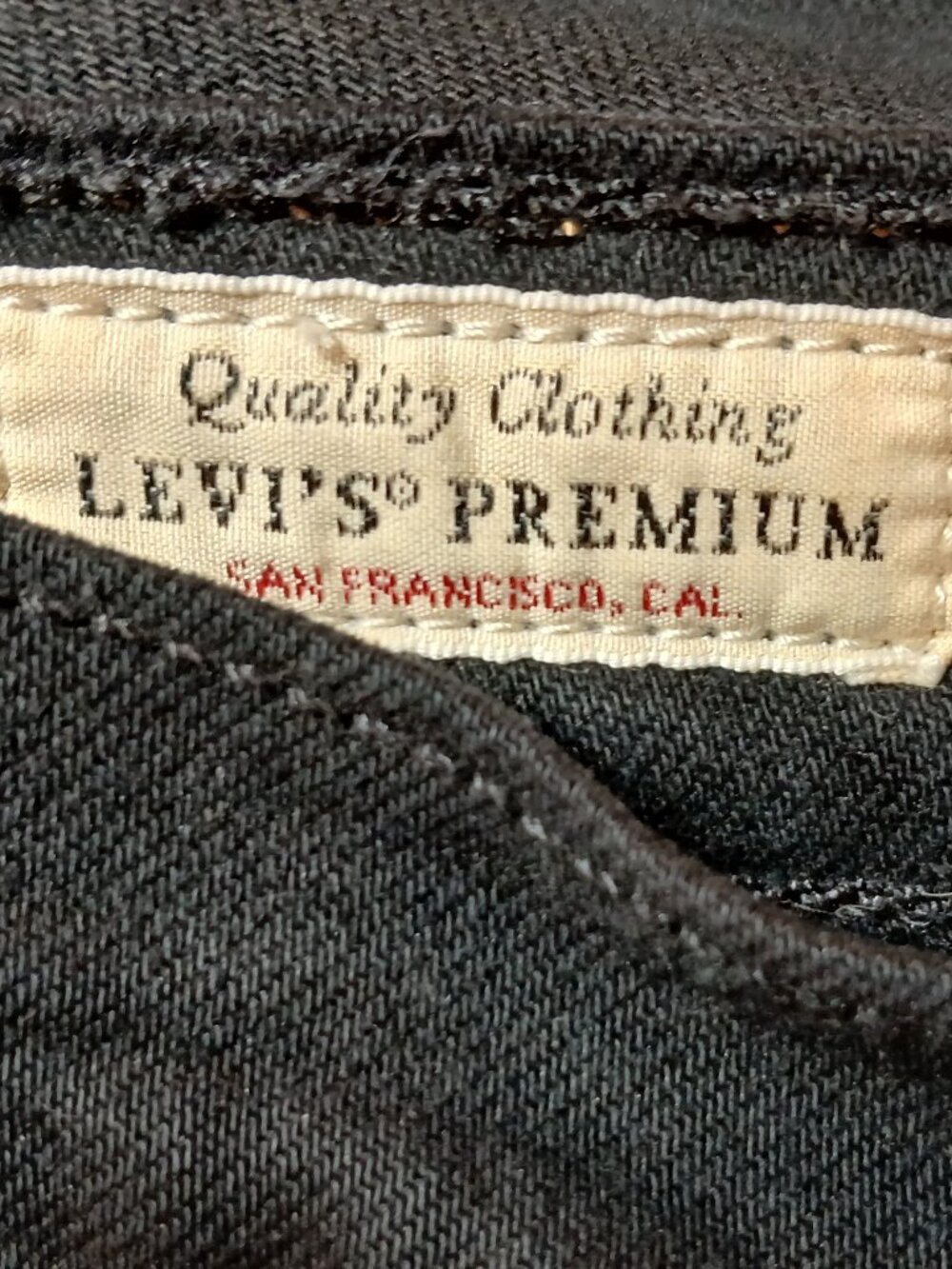 LEVI'S PREMIUM Black Jeans Stretch Straight Leg High Waist - EUC - Picture 7 of 14